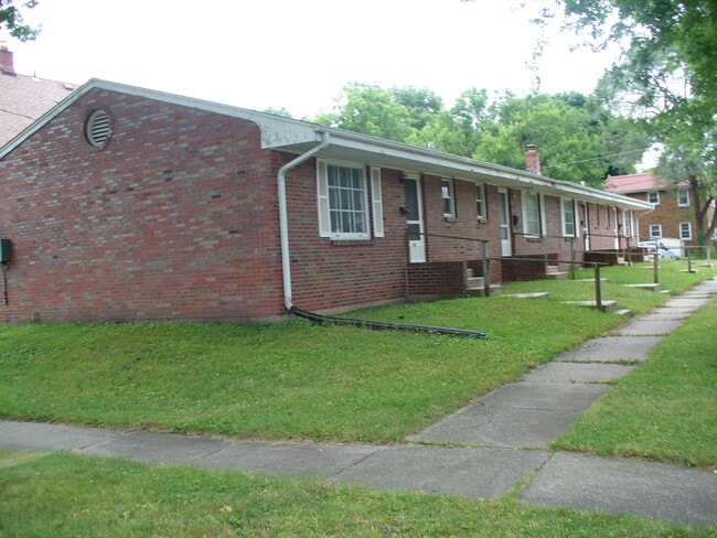Photo - 1306 12th St Apartments Unit 1306