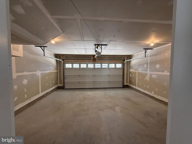 Photo - 7815 Barrensdale Rd