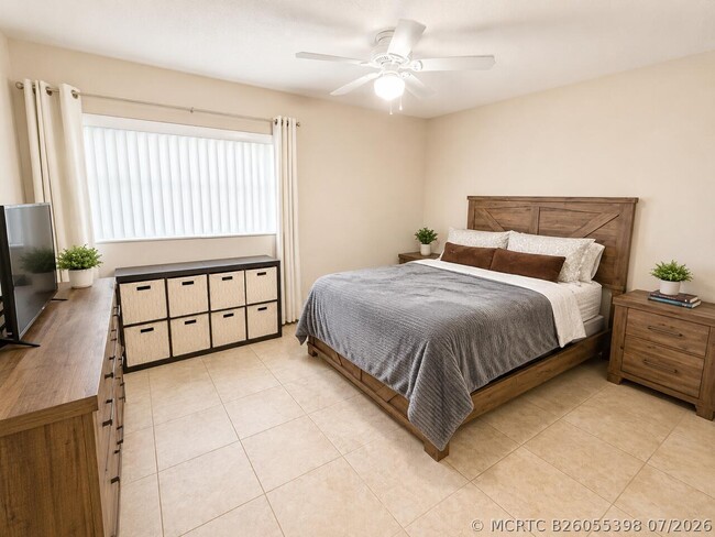 2132 NE Pelican Terrace