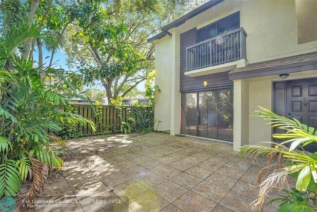 Photo - 3655 Cocoplum Cir