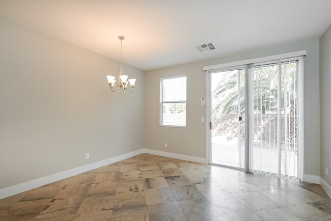 Photo - 11682 Autunno St