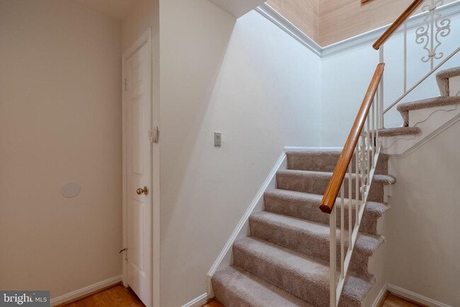 Photo - 1809 N Uhle St