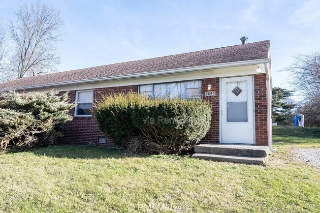 Building Photo - 5843 Woodside Dr