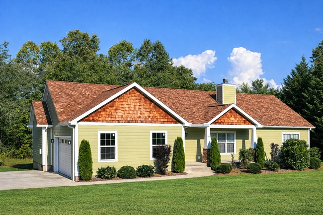 Photo - 265 Lewis Creek Dr