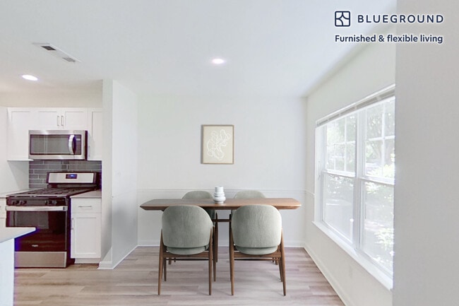 Photo - 200 Avalon Dr Unidad FL2-ID5502A