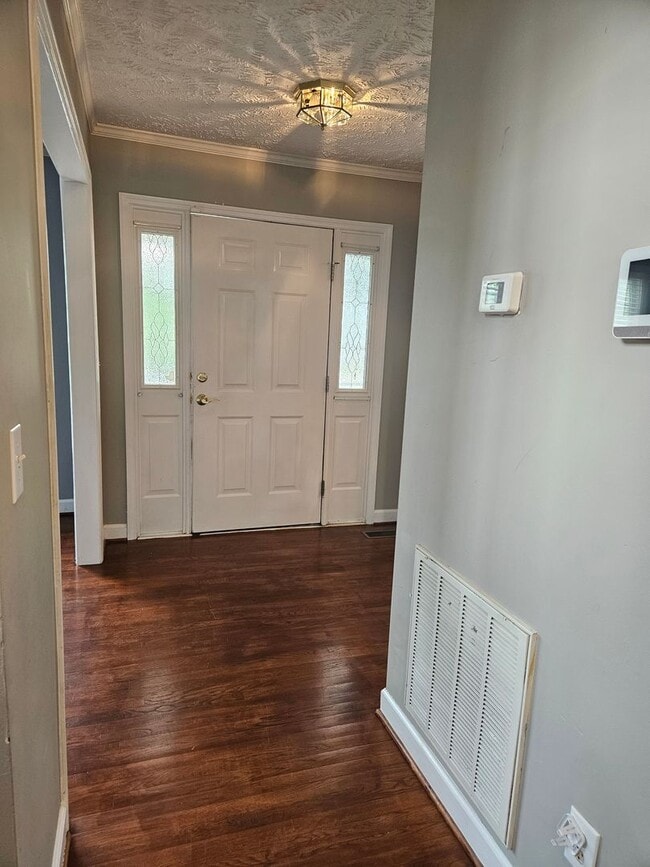 409 Shamus Ct