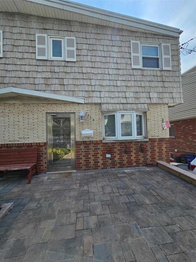 Photo - 2518 Tiemann Ave Townhome