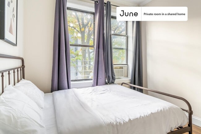 Photo - Room in Shared 4 bed/1 bath home Unit B