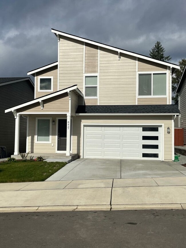 Building Photo - 5BD 2.5BA in LSSD