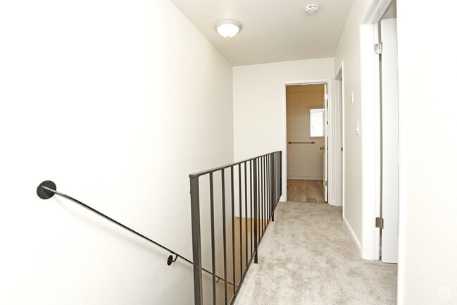 Moorpark Garden Apartments