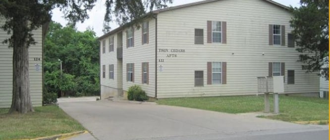 Twin Cedars Apartments - Twin Cedars Apartments