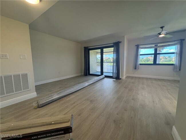 Photo - 1530 Mainsail Dr Unidad 11