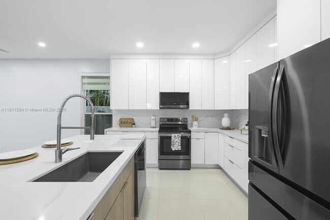 Photo - 16296 SW 26th St