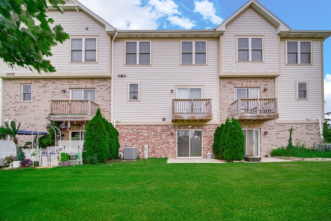 Photo - 2616 Chelsey St