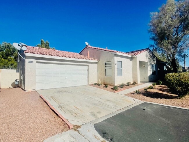 Photo - Stunning Single Story, 3 Home with Open Floor Plan on Cul-de-sac