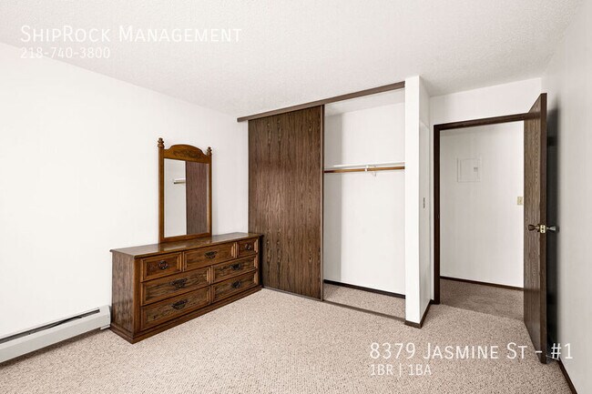 Photo - 8379 Jasmine St Unidad #1