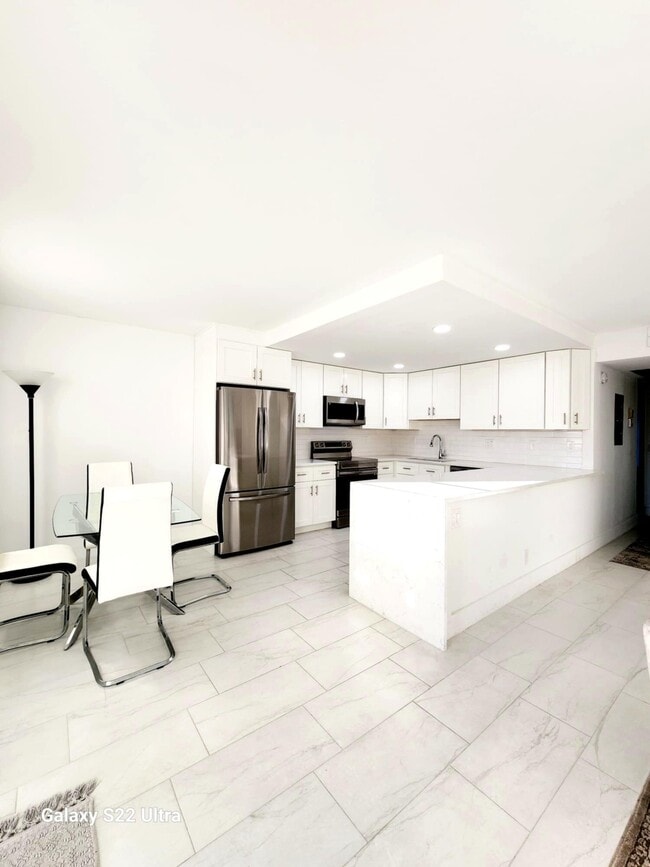 Photo - 2003 Lincoln A