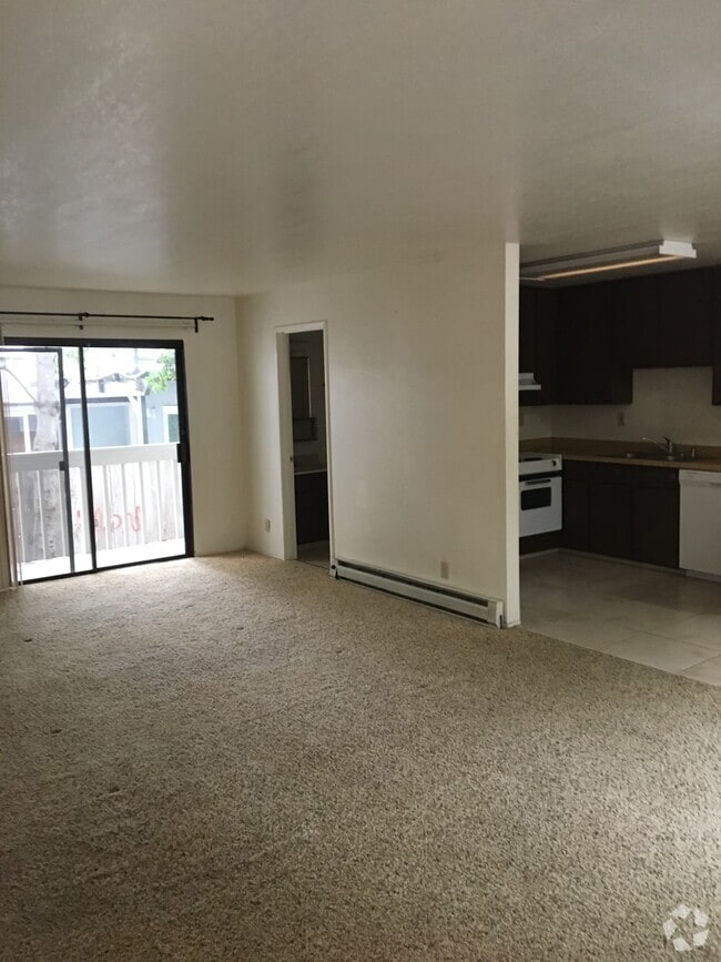 Building Photo - 1020 Funston Ave Unit 2 Rental