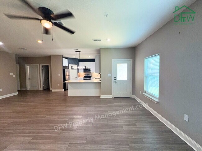 Photo - 3 Bed / 2.5 Bath in Wylie — 2 Car Garage, Fenced Yard, Available Now