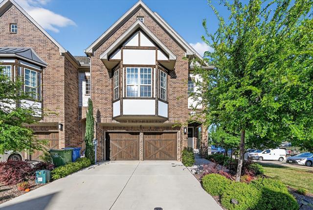 Building Photo - 2201 Southwick Dr