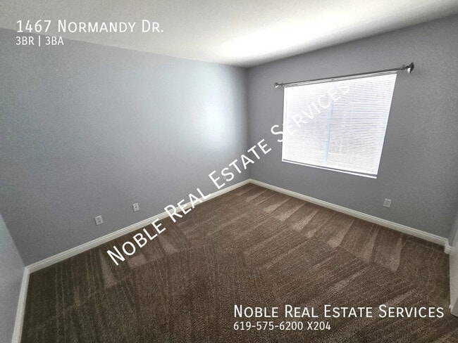 Building Photo - 1467 Normandy Dr