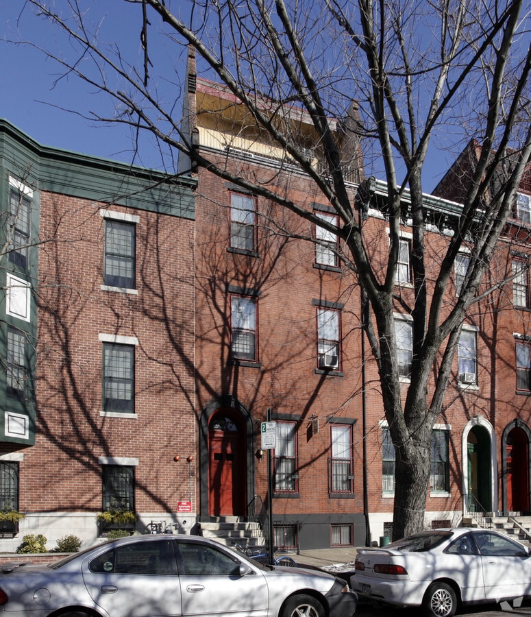 Photo - 2017 Green St Apartments