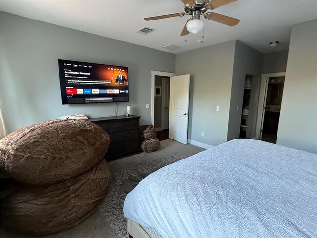 Photo - 410 Summit Ridge Dr N