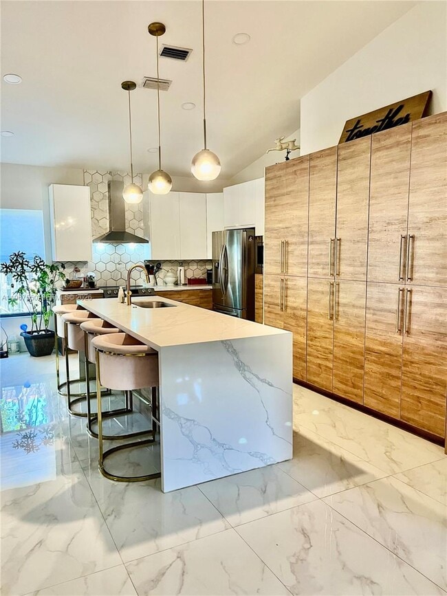 Building Photo - 6201 Portsmouth Ln