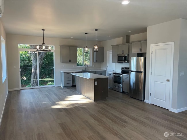 Photo - NIce Bremerton Townhouse