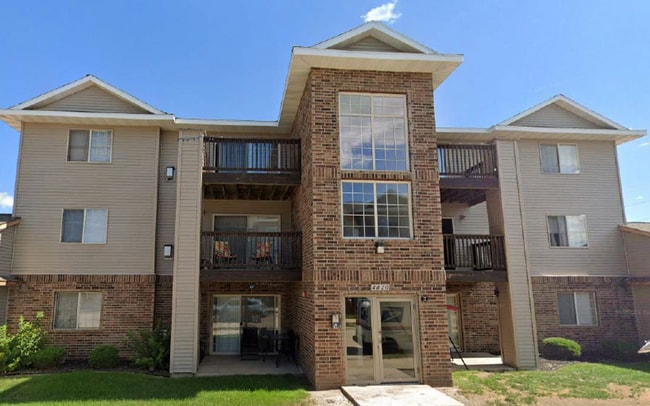 Photo - Prairie Bend Apartments