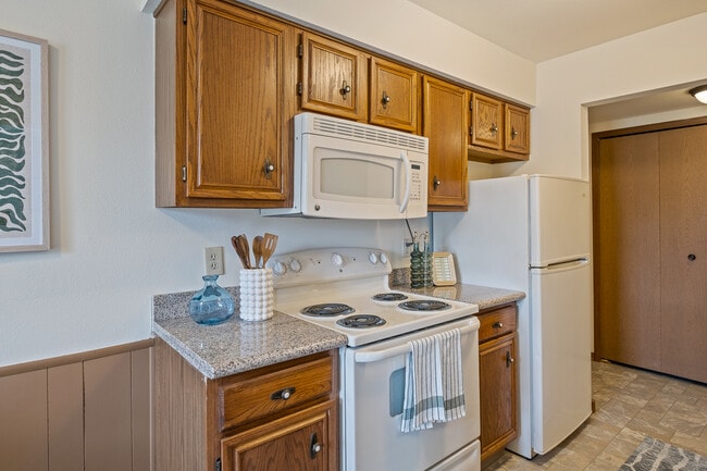 Woodfield Apartments