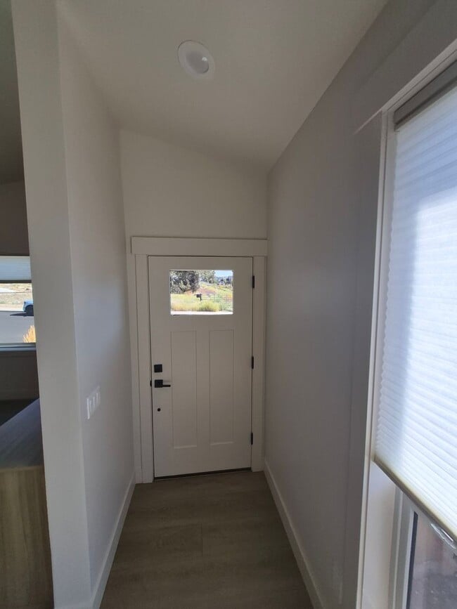 Photo - 3783 SW 47th St Unit B ADU