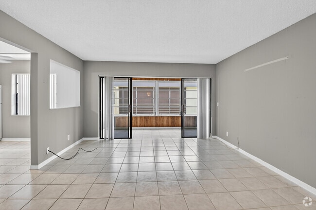 Building Photo - 526 Piedmont K Rental
