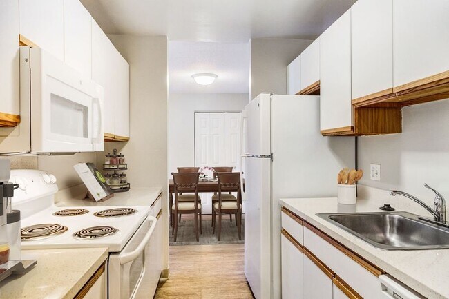 Photo - 840 County St Unidad #840