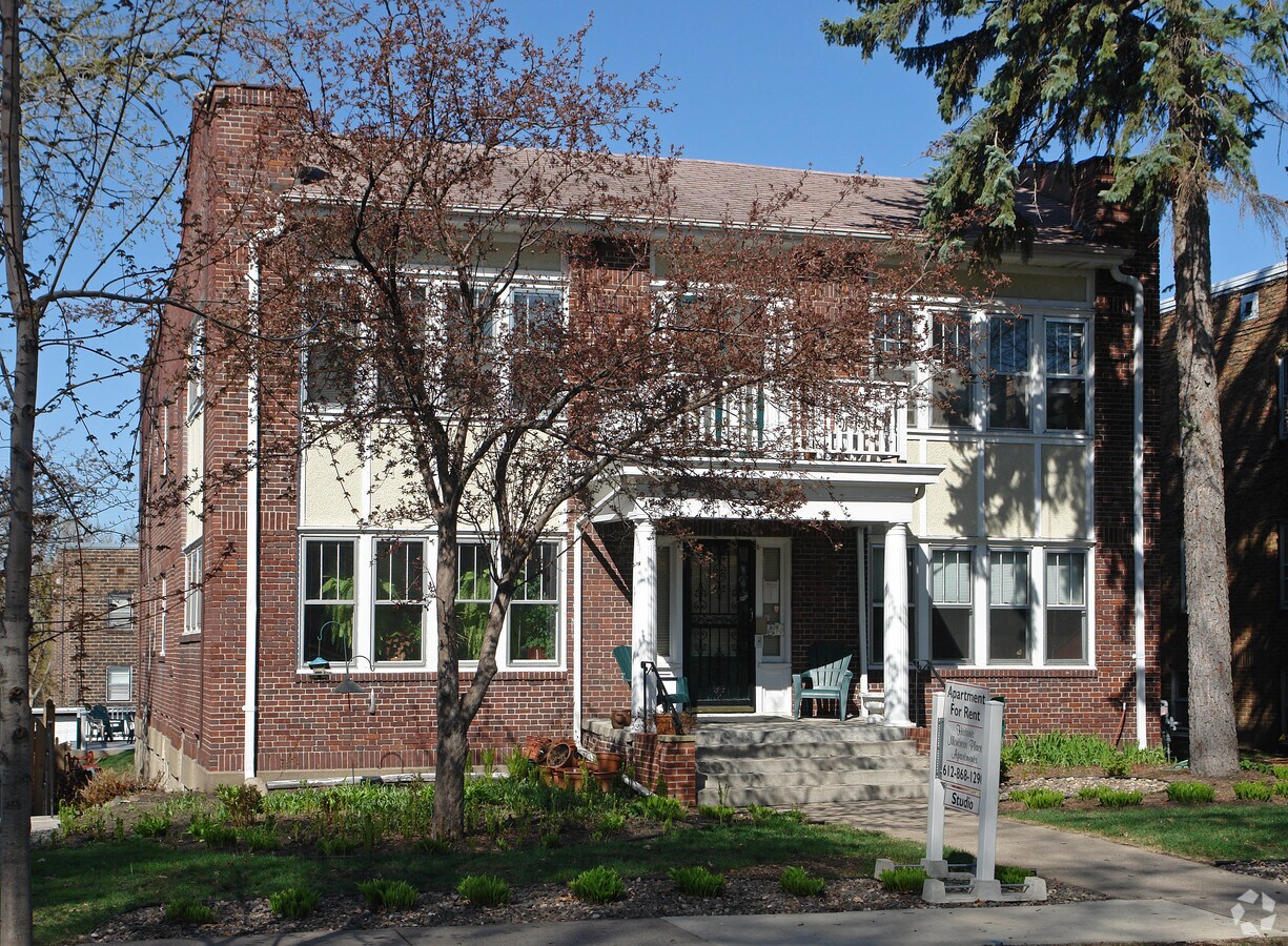 Photo - Montrose Place