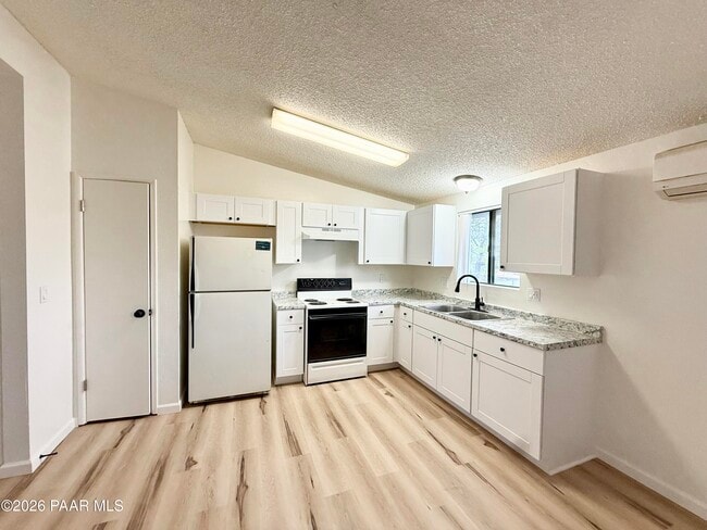 Photo - 8617 E Yavapai Rd Unit 1