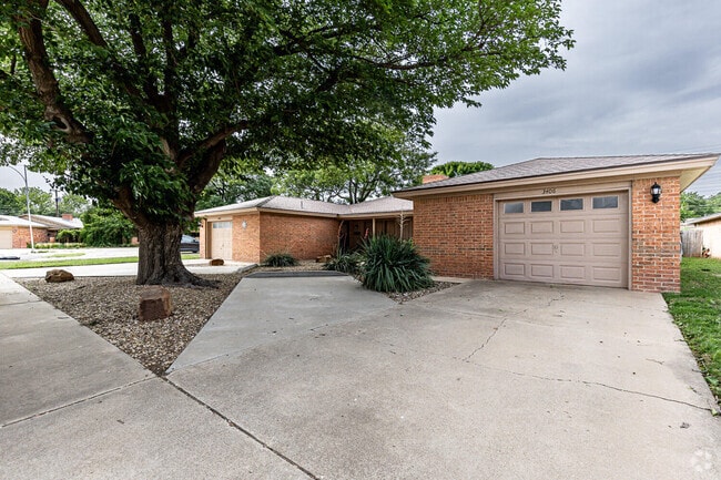 Building Photo - 3406 65th Dr Rental
