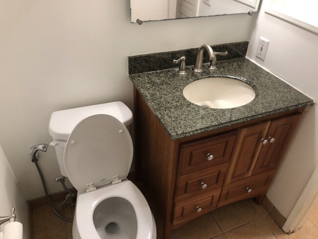 Photo - 848 Lincoln Blvd Unit M