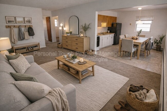 Building Photo - 2818 8th St N Unit 4