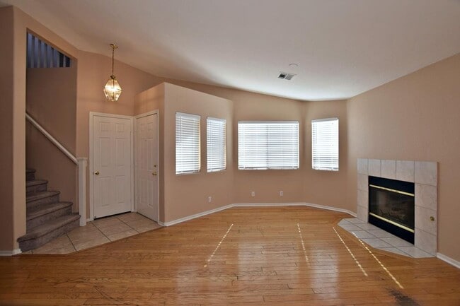 Photo - GREAT HOME IN A GREEN VALLEY LOCATION!