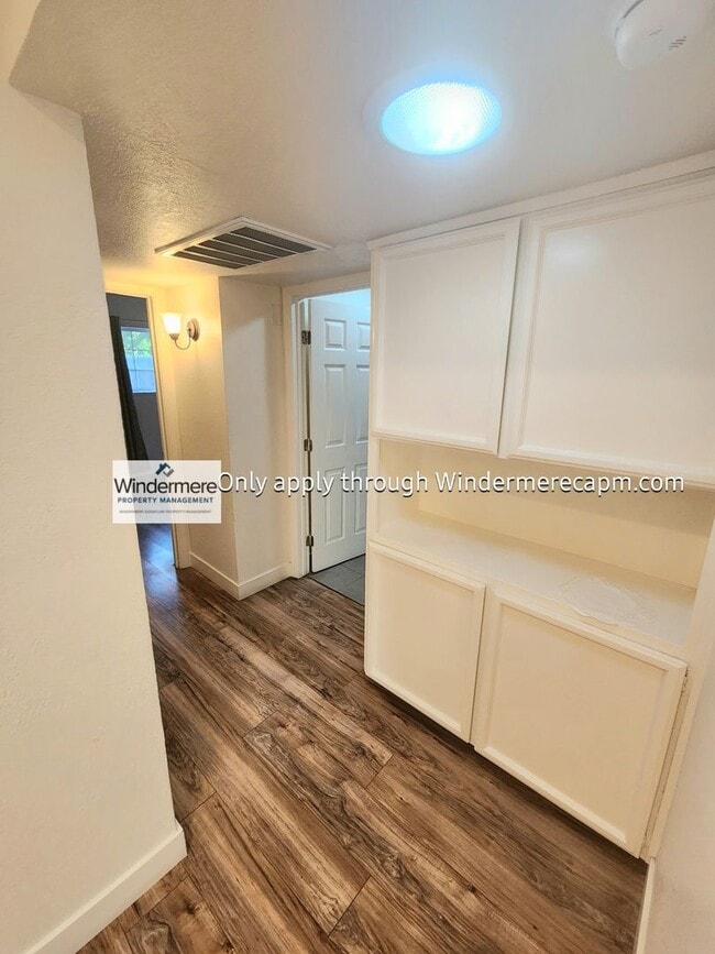 Photo - Cozy Halfplex in Citrus Heights- Available Now!