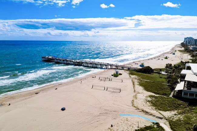 Photo - 836 SW 13th Ct