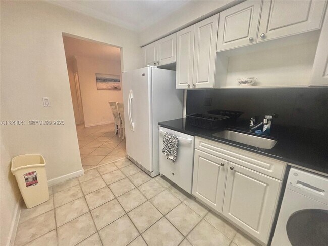 Photo - 2501 S Ocean Dr Unit 433