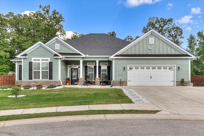 Building Photo - HOME FOR LEASE 4 BR 3 BATH RANCHSTYLE  SPLIT FLOOR PLAN AND OPEN  LARGE  FENCED BACKYARD  CONVENI...