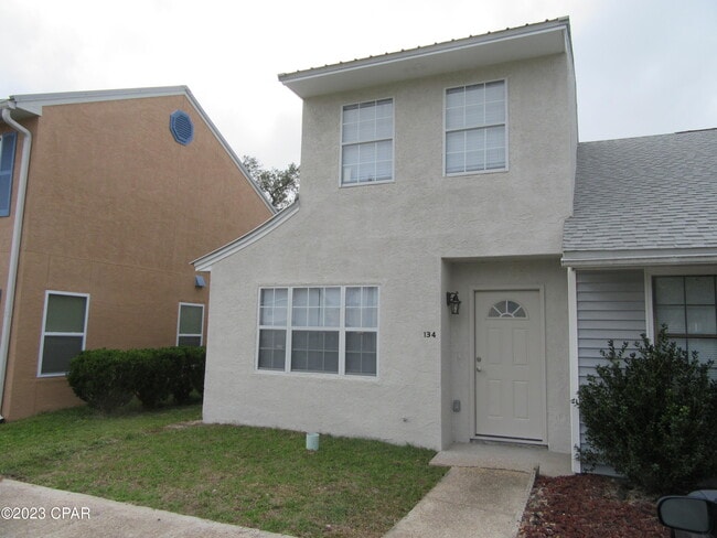 Photo - 134 Parker Village Cir