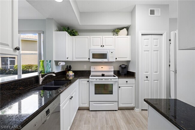 Photo - 2295 Carrington Ct Unit 1-104