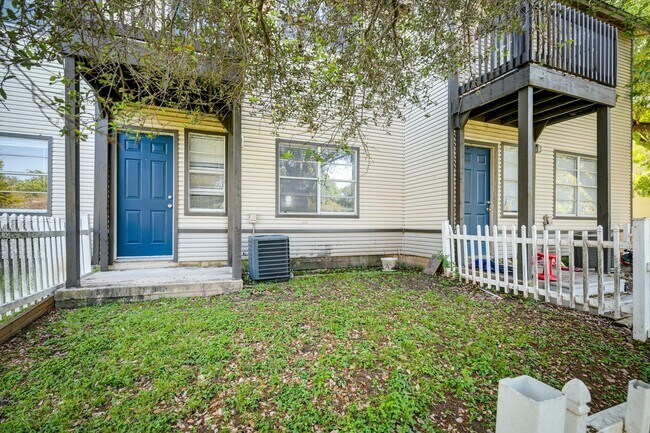 Photo - 1830 River Crossing Cir