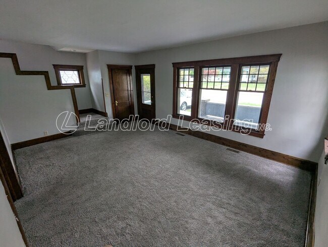 Photo - For Sale Land Contract - $129,900 EZ BUY P...