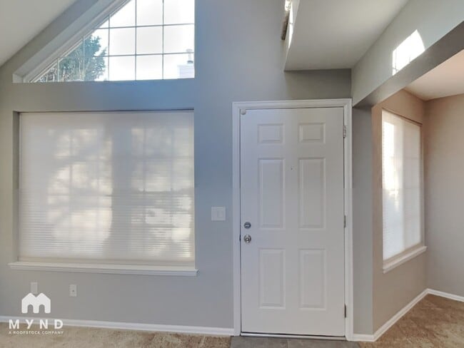 Photo - 13803 E Lehigh Ave