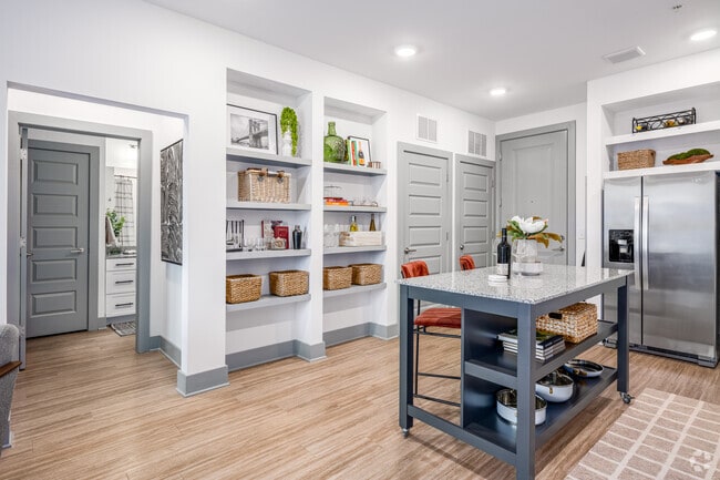 2BR, 2BR - 1,047SF - Kitchen